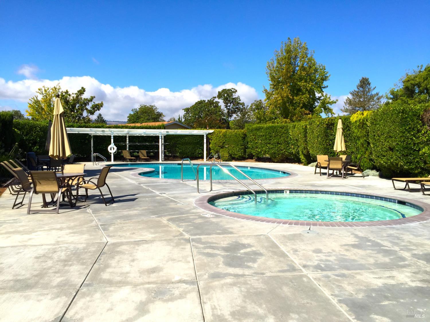 Detail Gallery Image 45 of 51 For 229 Cazares Cir, Sonoma,  CA 95476 - 2 Beds | 2 Baths