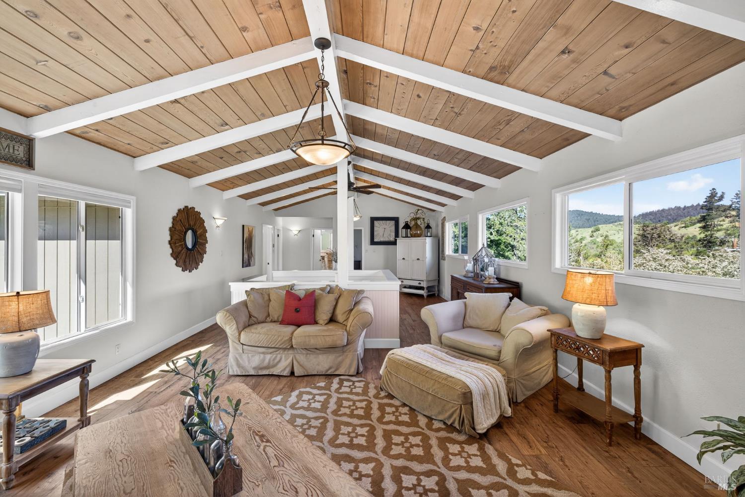 Detail Gallery Image 48 of 82 For 433 San Geronimo Valley Dr, San Geronimo,  CA 94963 - 4 Beds | 2/1 Baths