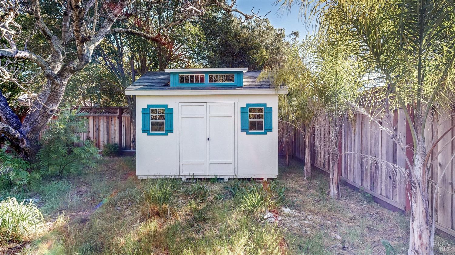 Detail Gallery Image 25 of 34 For 4872 Canyon Dr, Santa Rosa,  CA 95409 - 4 Beds | 2 Baths