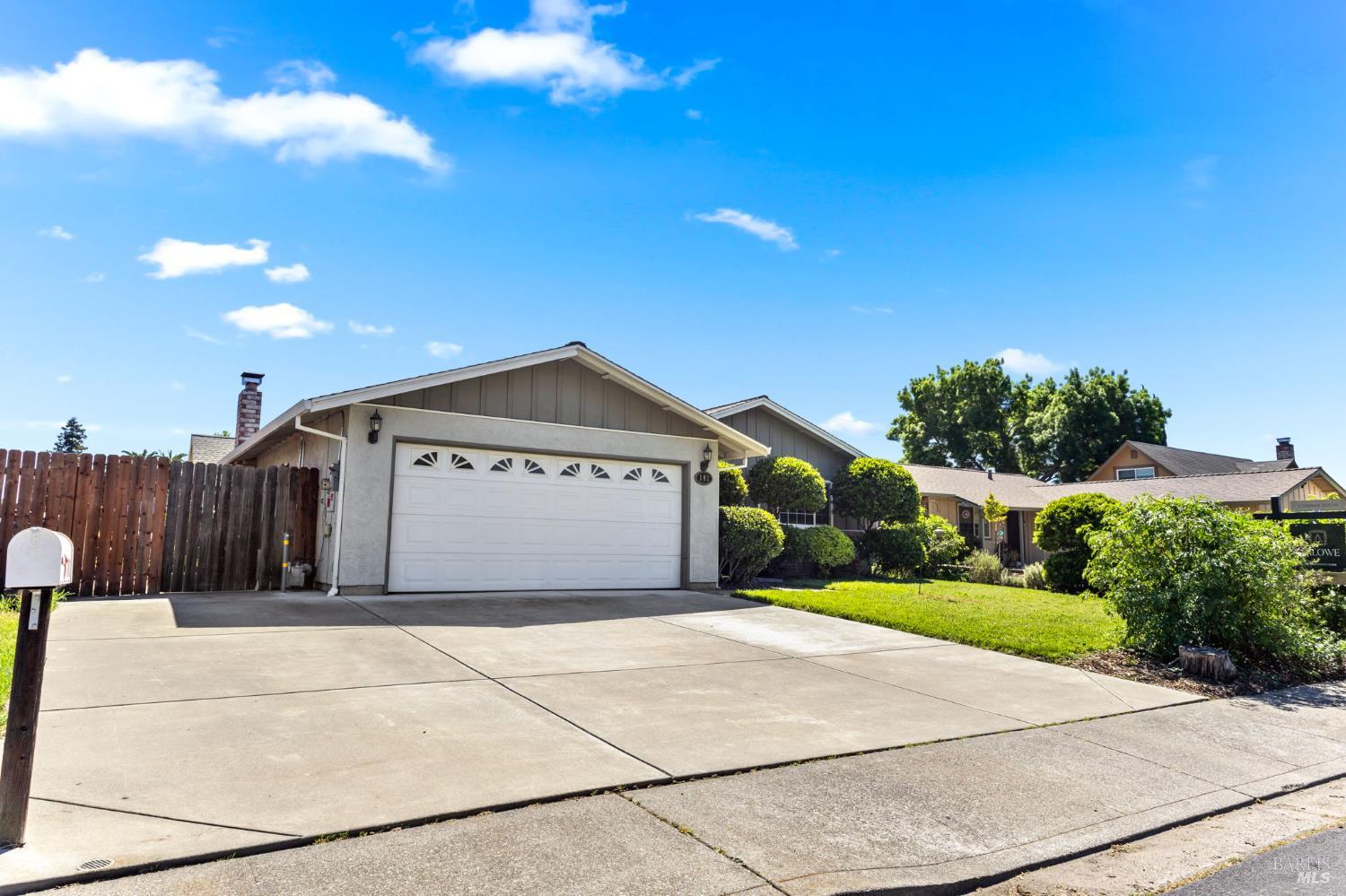 Detail Gallery Image 35 of 36 For 182 Fairview Dr, Vacaville,  CA 95687 - 3 Beds | 2 Baths