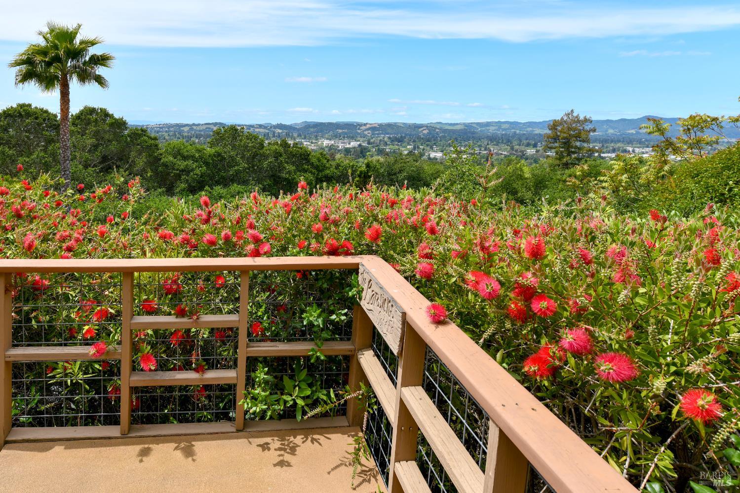 Detail Gallery Image 19 of 32 For 22 Monez Blvd, Napa,  CA 94559 - 4 Beds | 2/1 Baths