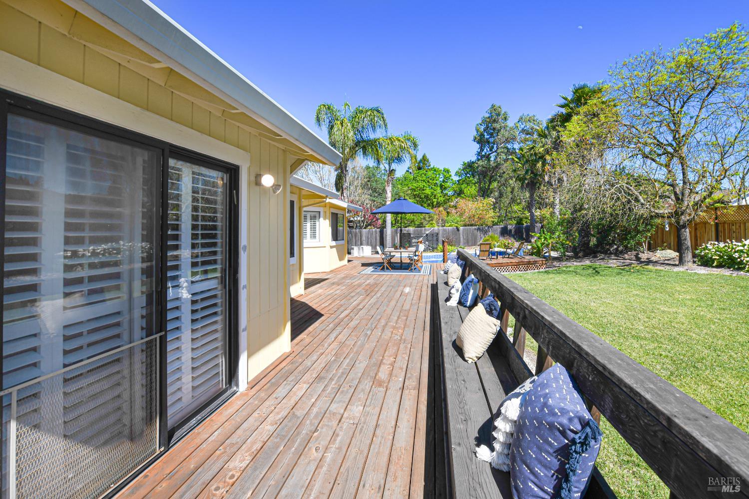 Detail Gallery Image 48 of 65 For 186 Barrio Way, Windsor,  CA 95492 - 3 Beds | 2 Baths