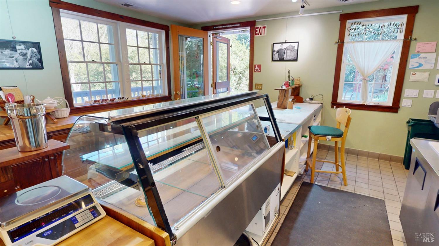 Detail Gallery Image 18 of 59 For 380 Bohemian Hwy, Freestone,  CA 95472 - 2 Beds | 2 Baths