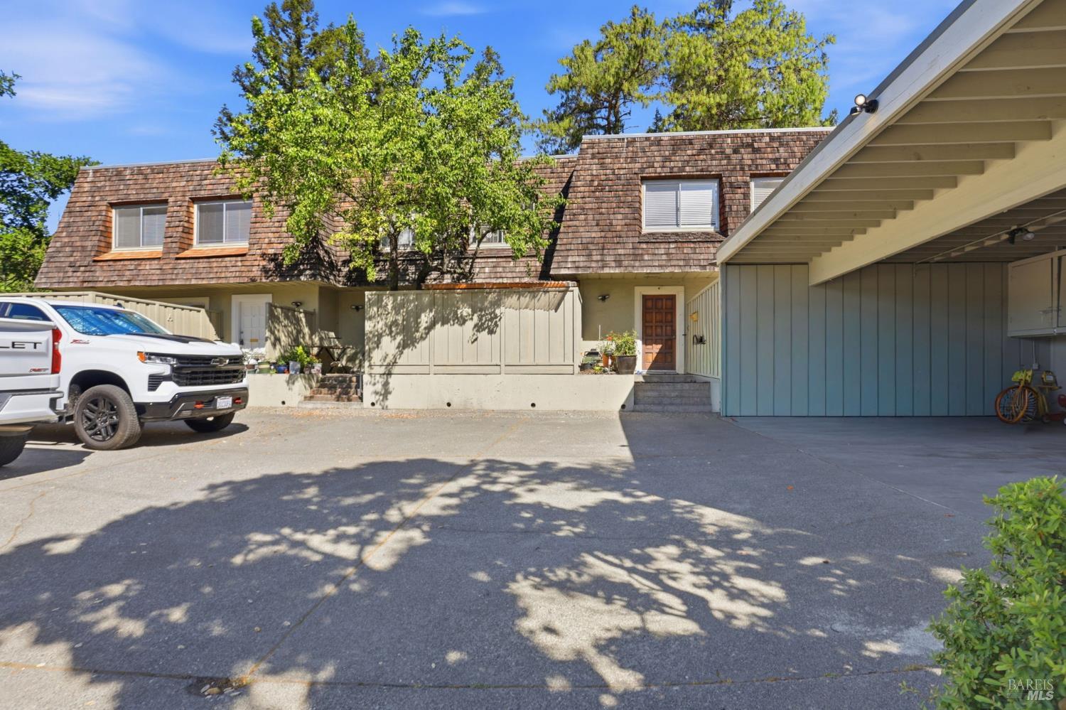 Detail Gallery Image 2 of 42 For 230 San Andreas Dr, Novato,  CA 94945 - – Beds | – Baths