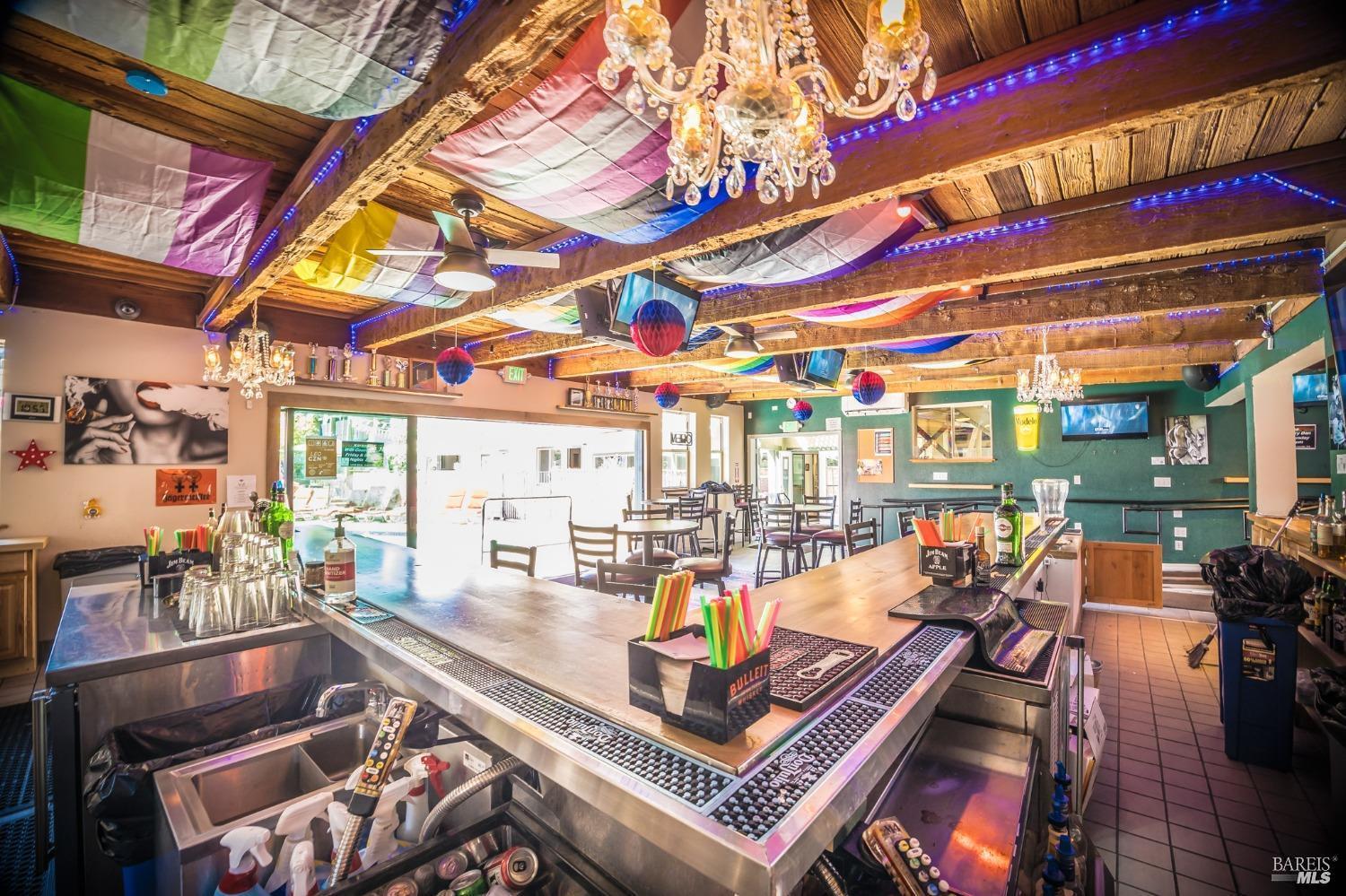 Detail Gallery Image 4 of 81 For 16390 4th St, Guerneville,  CA 95446 - – Beds | – Baths