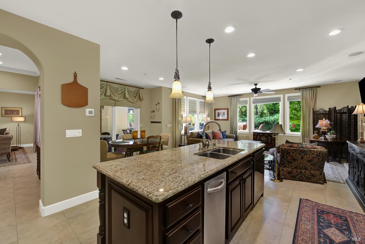 Detail Gallery Image 22 of 82 For 3413 Black Mountain Ct, Fairfield,  CA 94534 - 4 Beds | 2/1 Baths