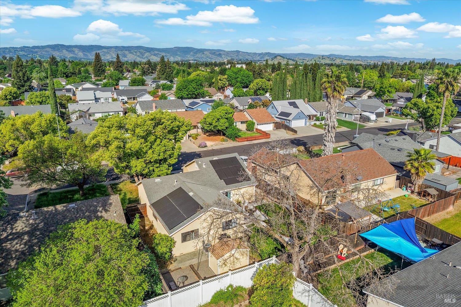 Detail Gallery Image 68 of 76 For 427 Temple Dr, Vacaville,  CA 95687 - 3 Beds | 2 Baths