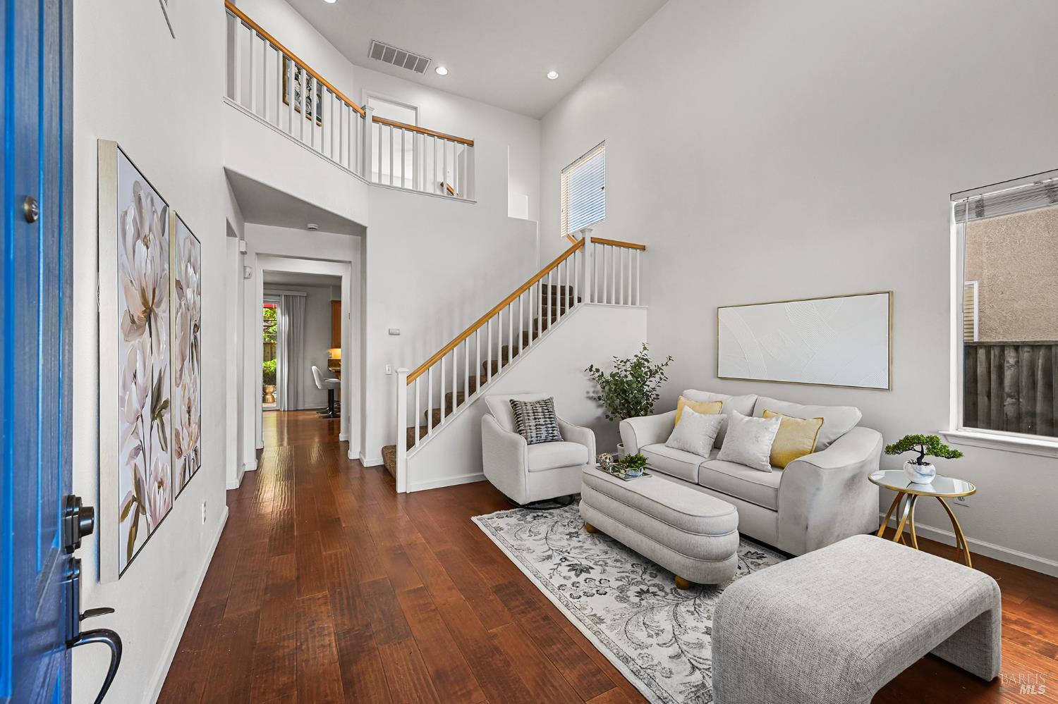 Detail Gallery Image 3 of 51 For 2824 Elk Ln, Santa Rosa,  CA 95407 - 4 Beds | 2/1 Baths