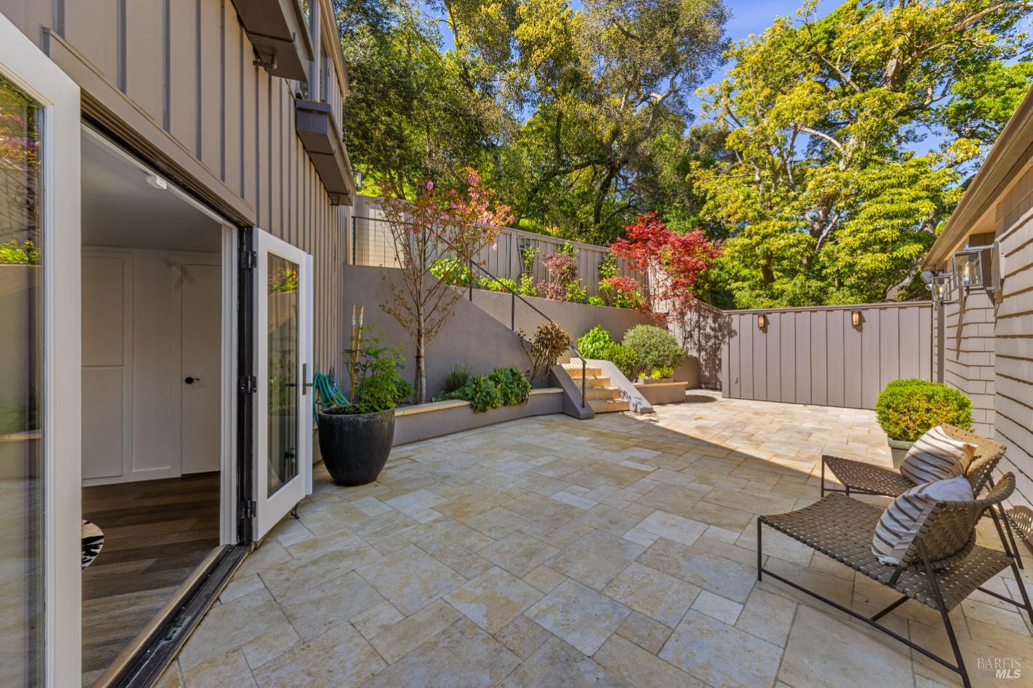 Detail Gallery Image 40 of 52 For 138 Madrona Ave, Belvedere,  CA 94920 - 4 Beds | 3/1 Baths