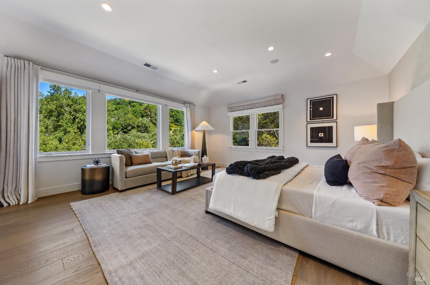 Detail Gallery Image 46 of 97 For 80 Laurel Grove Ave, Ross,  CA 94957 - 5 Beds | 5/1 Baths