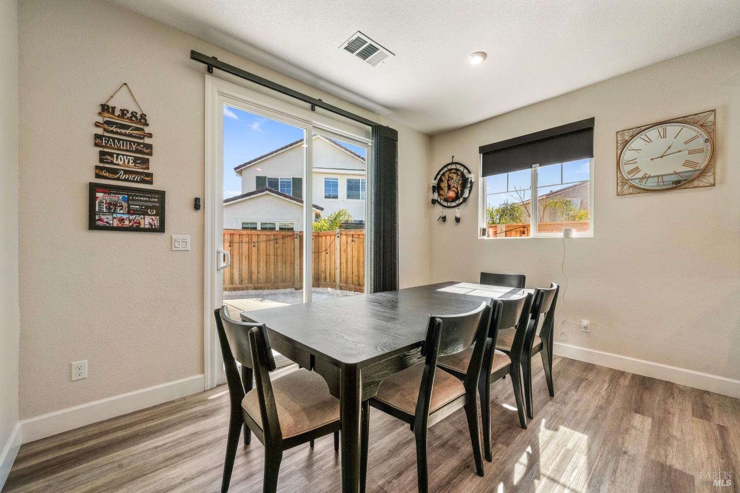 Detail Gallery Image 32 of 65 For 1245 Pacific Pl, Dixon,  CA 95620 - 5 Beds | 4 Baths