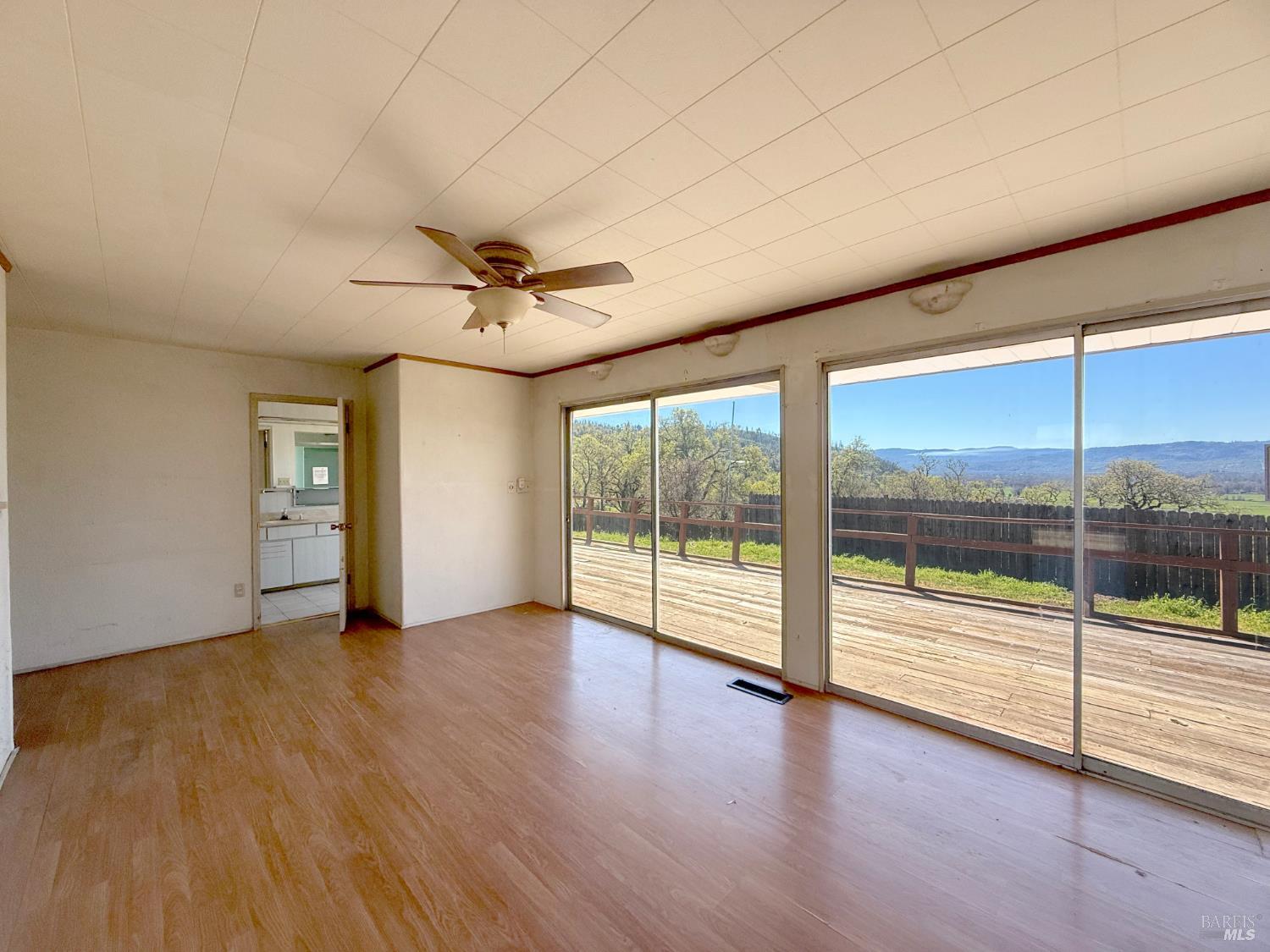 Detail Gallery Image 10 of 32 For 27150 Mendocino Pass Rd, Covelo,  CA 95428 - 2 Beds | 2 Baths