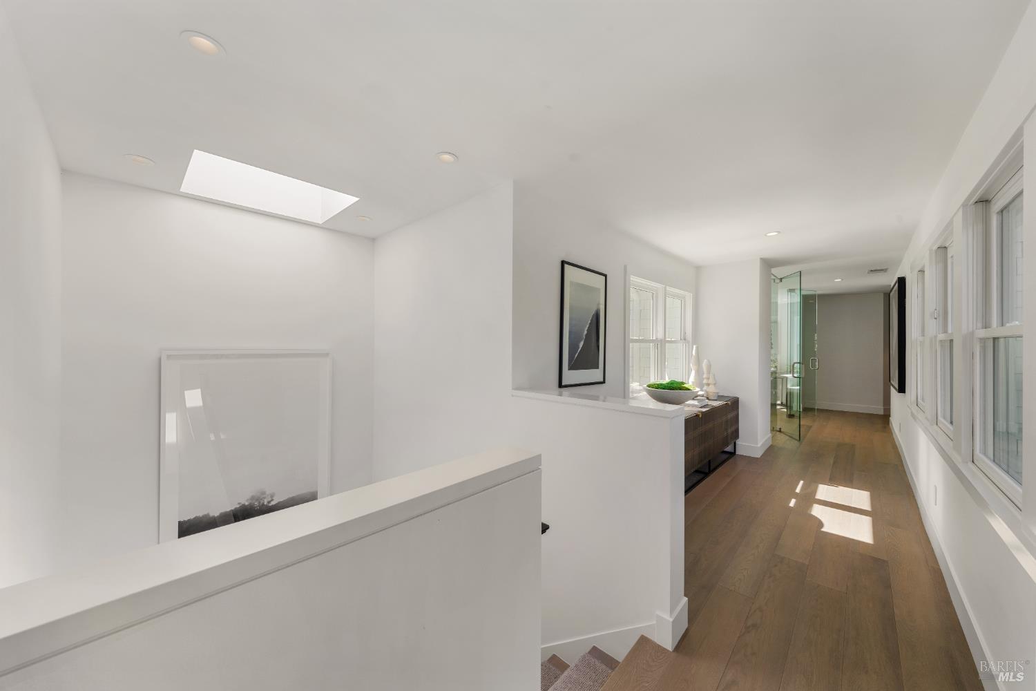 Detail Gallery Image 44 of 97 For 80 Laurel Grove Ave, Ross,  CA 94957 - 5 Beds | 5/1 Baths