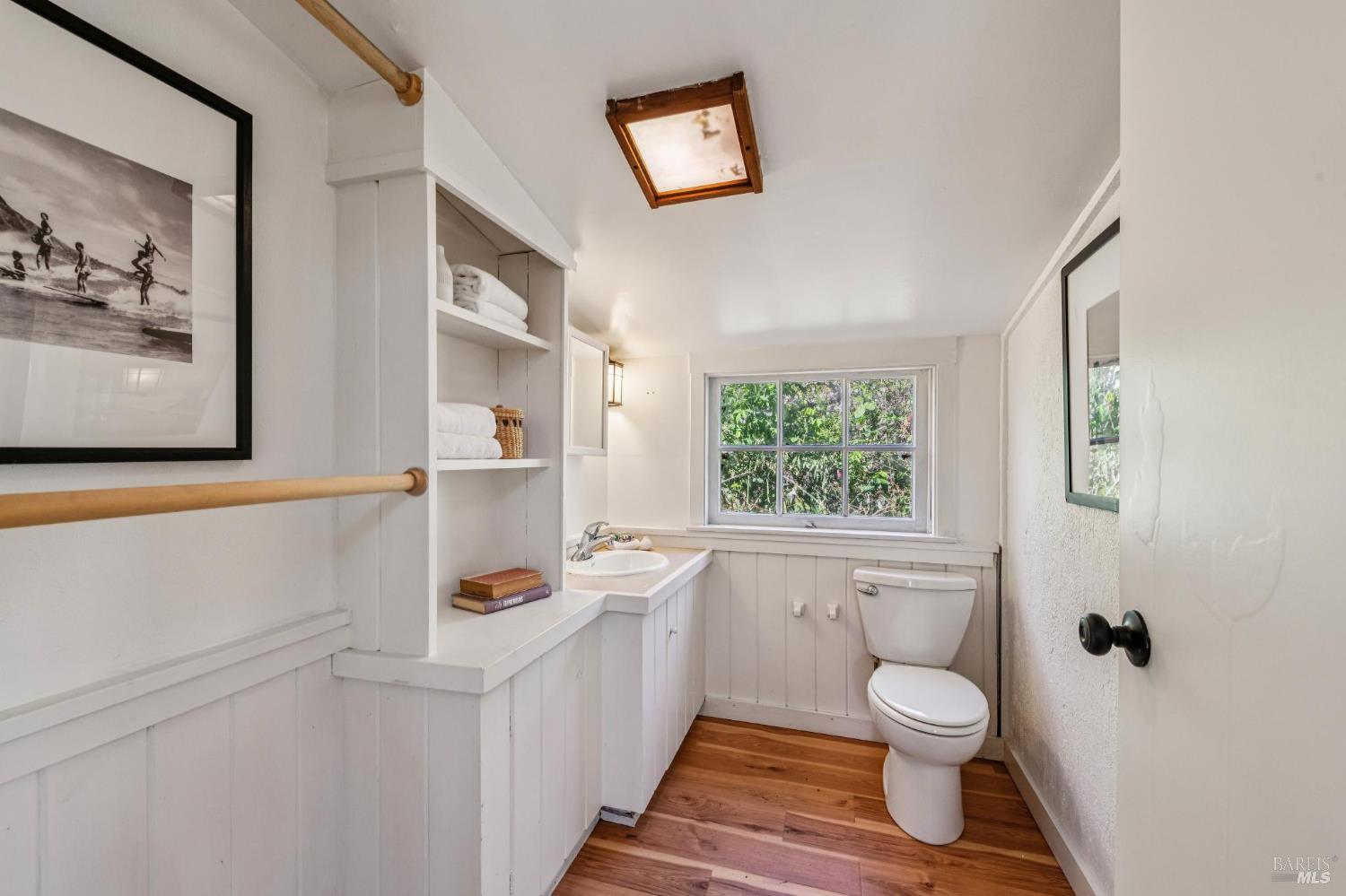 Detail Gallery Image 40 of 69 For 18 Cypress Rd, Point Reyes Station,  CA 94956 - 4 Beds | 1/1 Baths