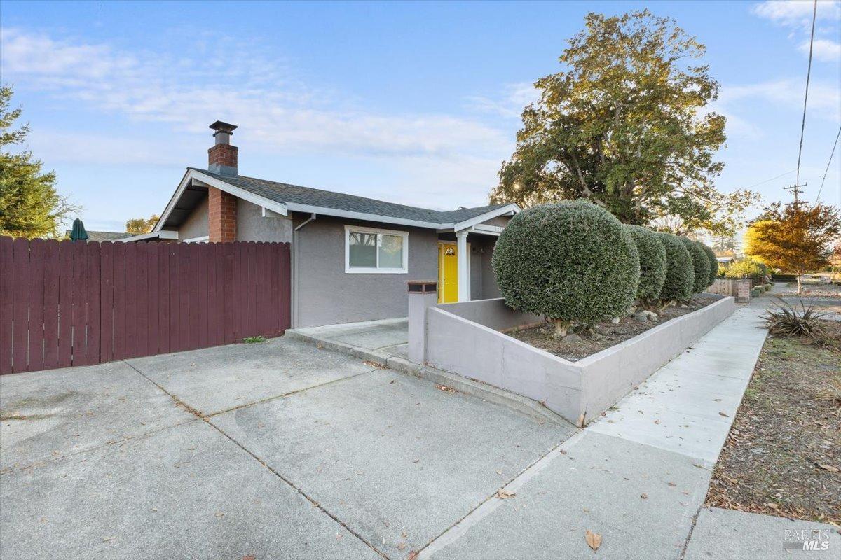 Detail Gallery Image 4 of 20 For 2239 Redwood Rd,  Napa,  CA 94558 - – Beds | – Baths