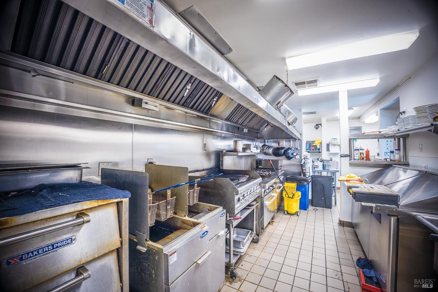 Detail Gallery Image 12 of 81 For 16390 4th St, Guerneville,  CA 95446 - – Beds | – Baths