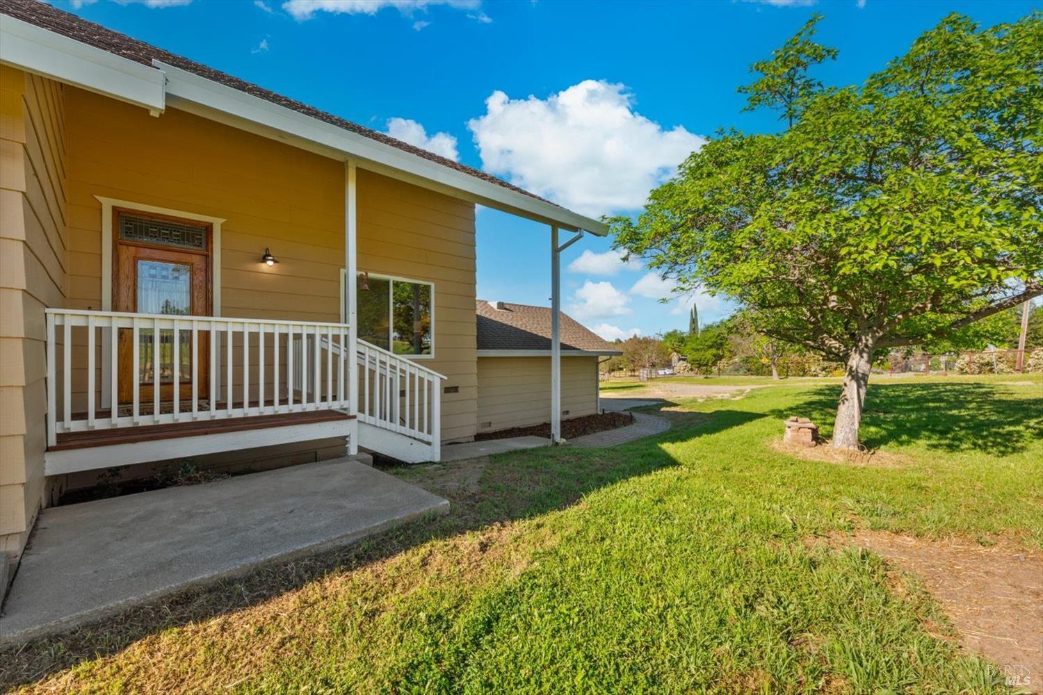 Detail Gallery Image 10 of 99 For 7275 Browns Valley Rd, Vacaville,  CA 95688 - 4 Beds | 2 Baths