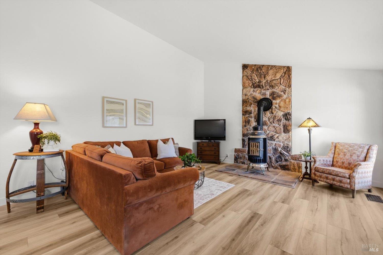 Detail Gallery Image 20 of 99 For 7275 Browns Valley Rd, Vacaville,  CA 95688 - 4 Beds | 2 Baths