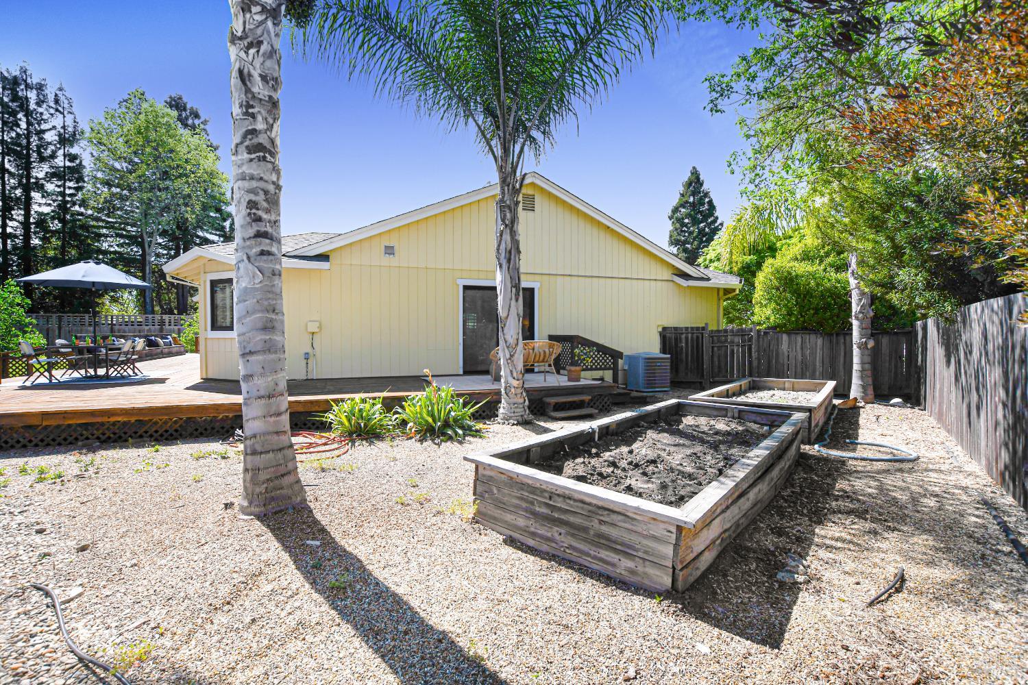 Detail Gallery Image 47 of 65 For 186 Barrio Way, Windsor,  CA 95492 - 3 Beds | 2 Baths