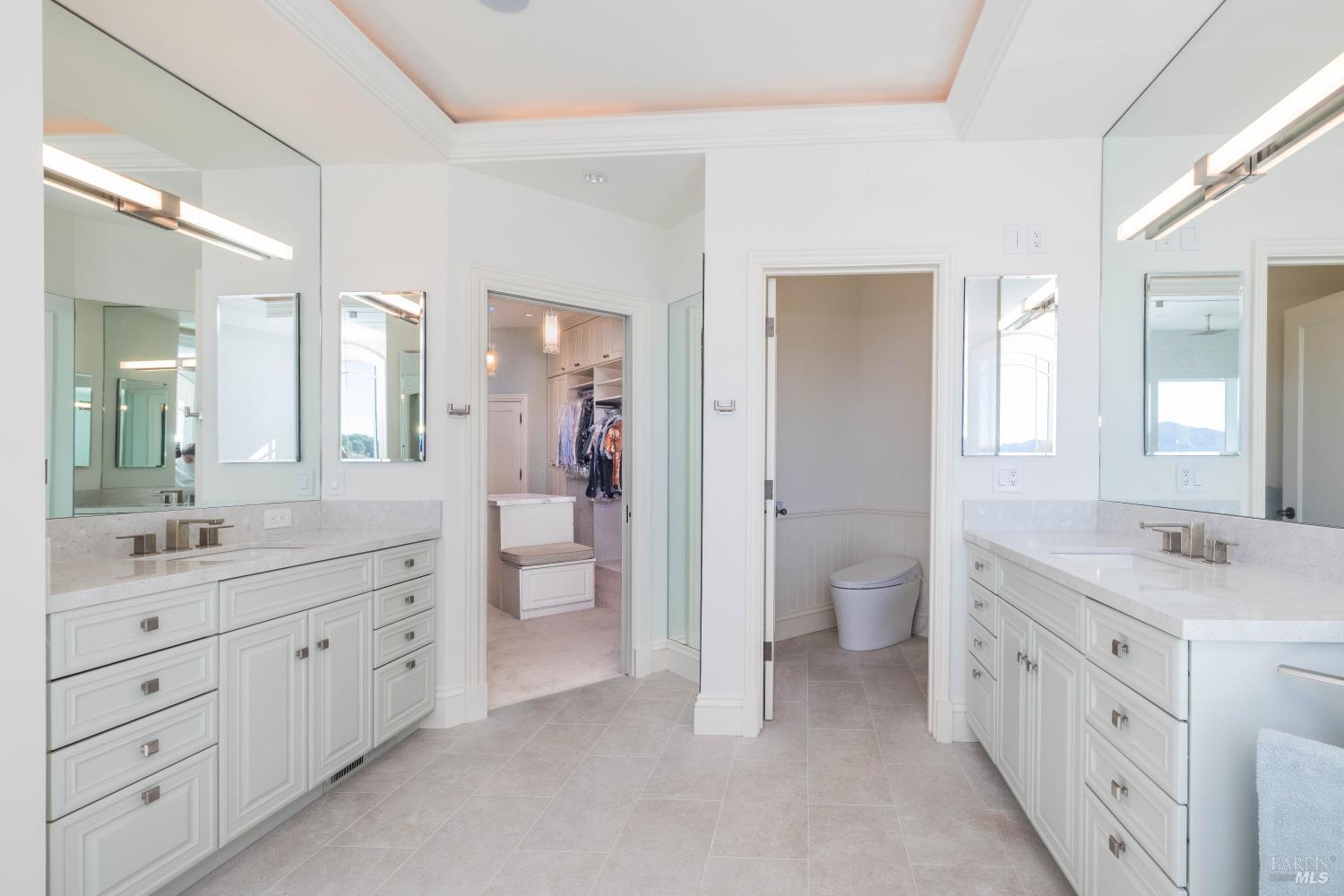 Detail Gallery Image 21 of 41 For 9 Francisco Vista Ct, Tiburon,  CA 94920 - 5 Beds | 4/2 Baths