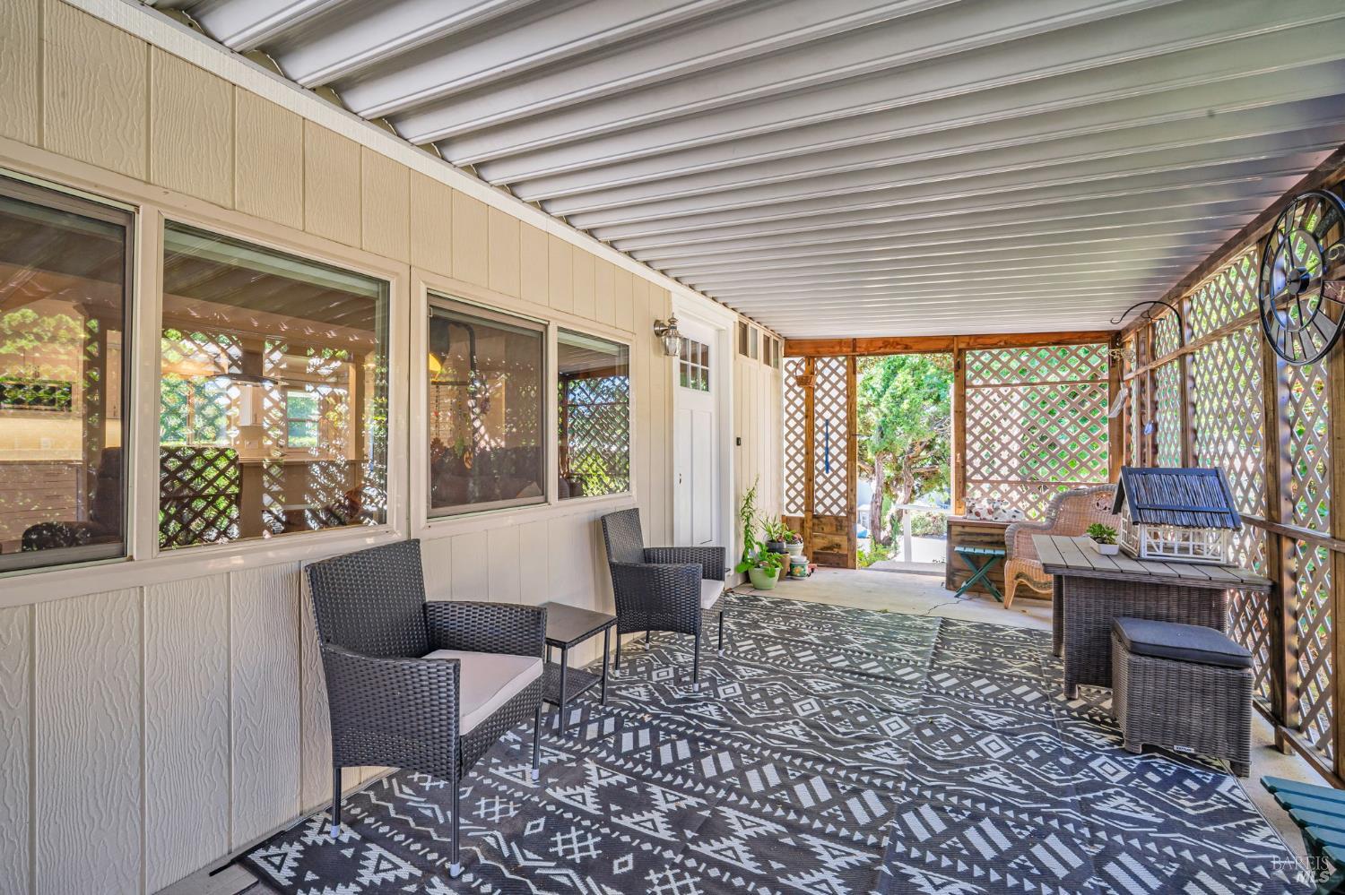 Detail Gallery Image 4 of 36 For 103 Glenoak Ct, Santa Rosa,  CA 95405 - 2 Beds | 2 Baths