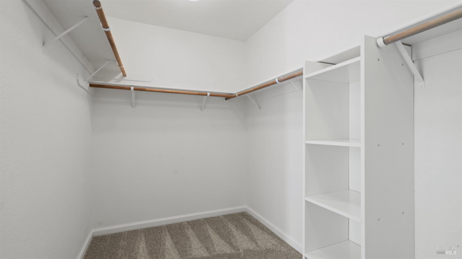 Detail Gallery Image 41 of 49 For 587 Abbey Dr, Fairfield,  CA 94534 - 3 Beds | 3 Baths