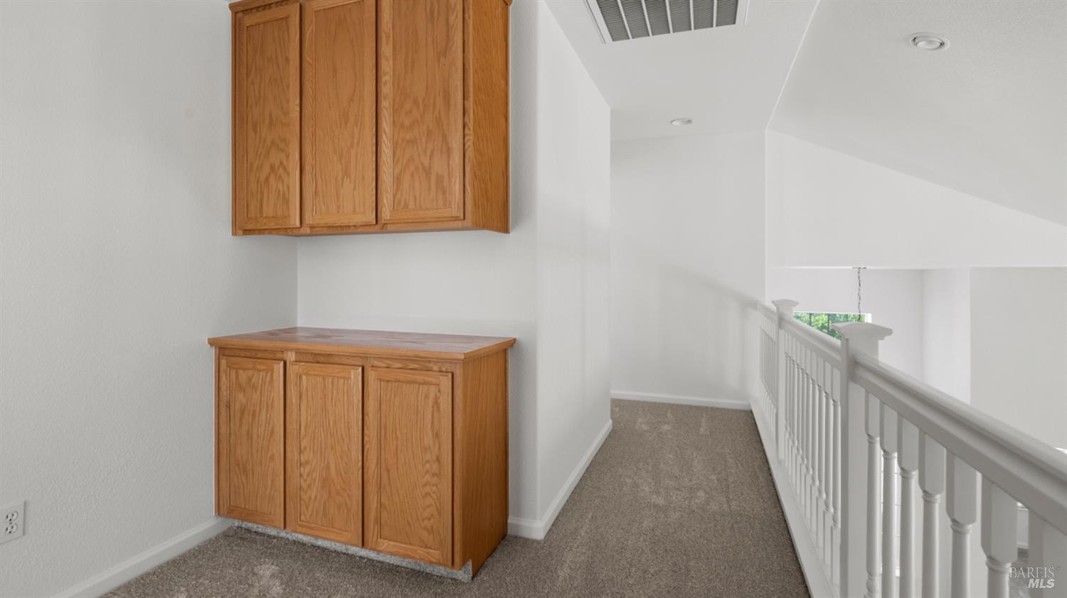 Detail Gallery Image 29 of 49 For 587 Abbey Dr, Fairfield,  CA 94534 - 3 Beds | 3 Baths