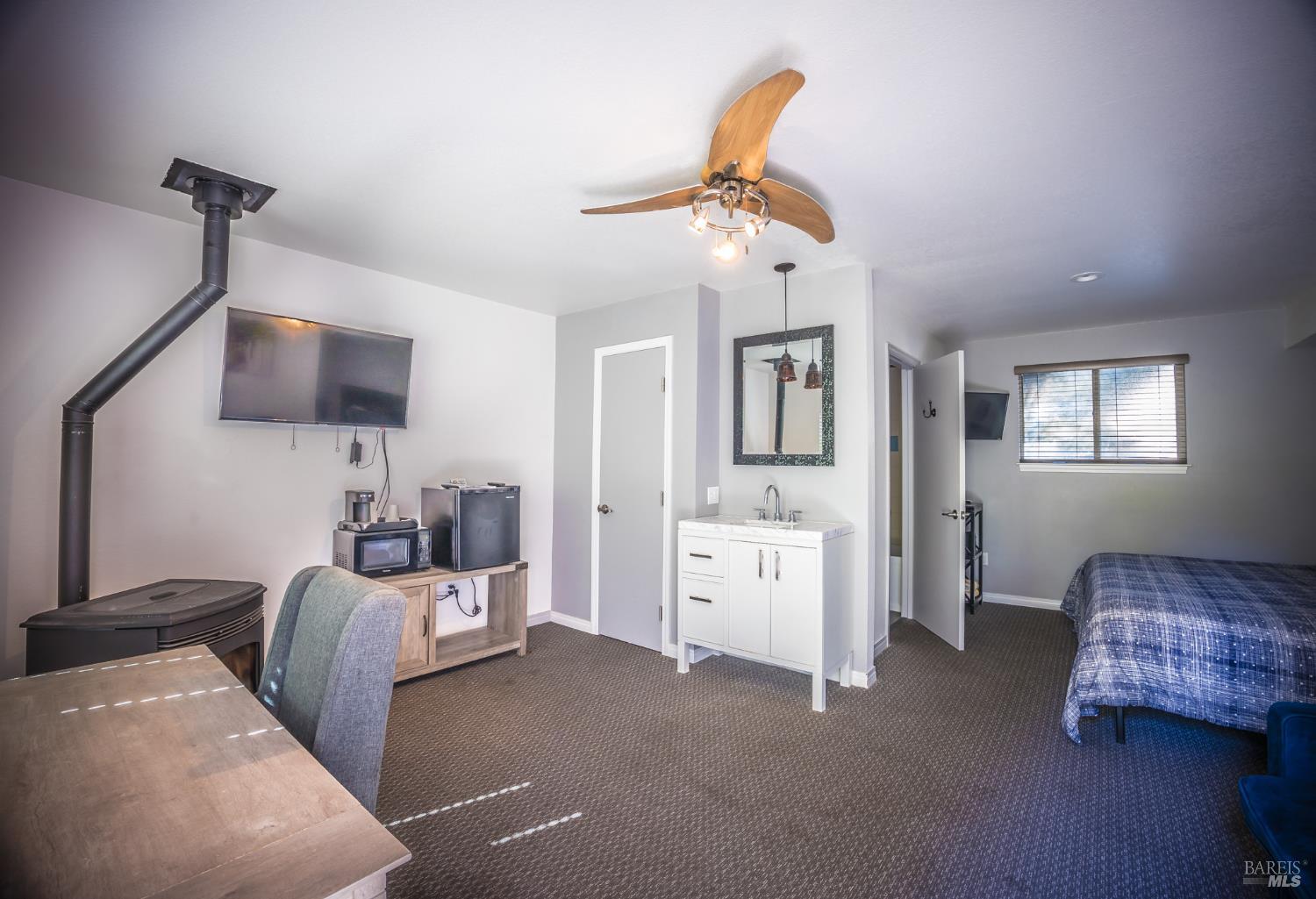 Detail Gallery Image 26 of 81 For 16390 4th St, Guerneville,  CA 95446 - – Beds | – Baths