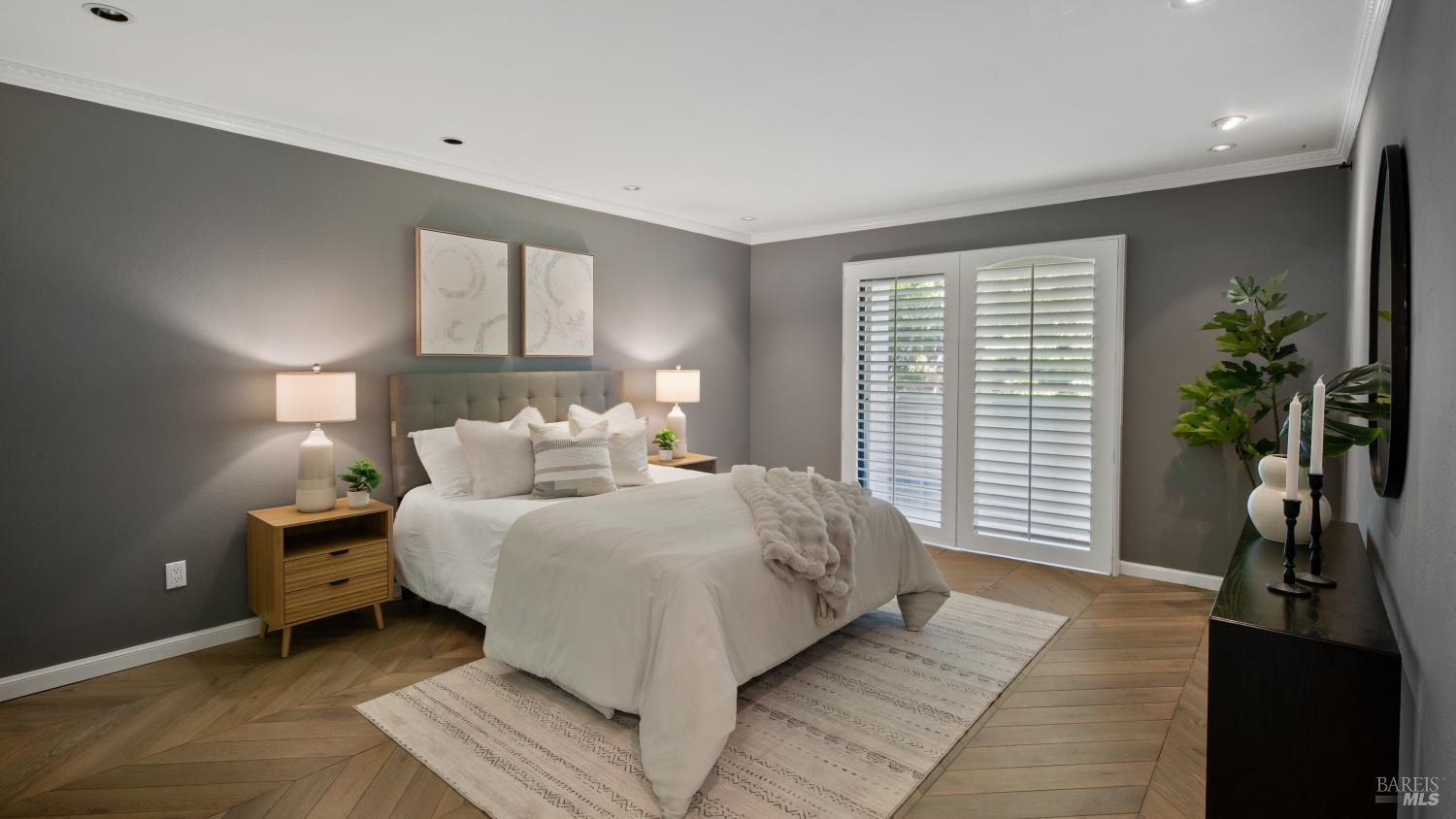 Detail Gallery Image 20 of 36 For 143 Knollwood Dr, San Rafael,  CA 94901 - 3 Beds | 2 Baths