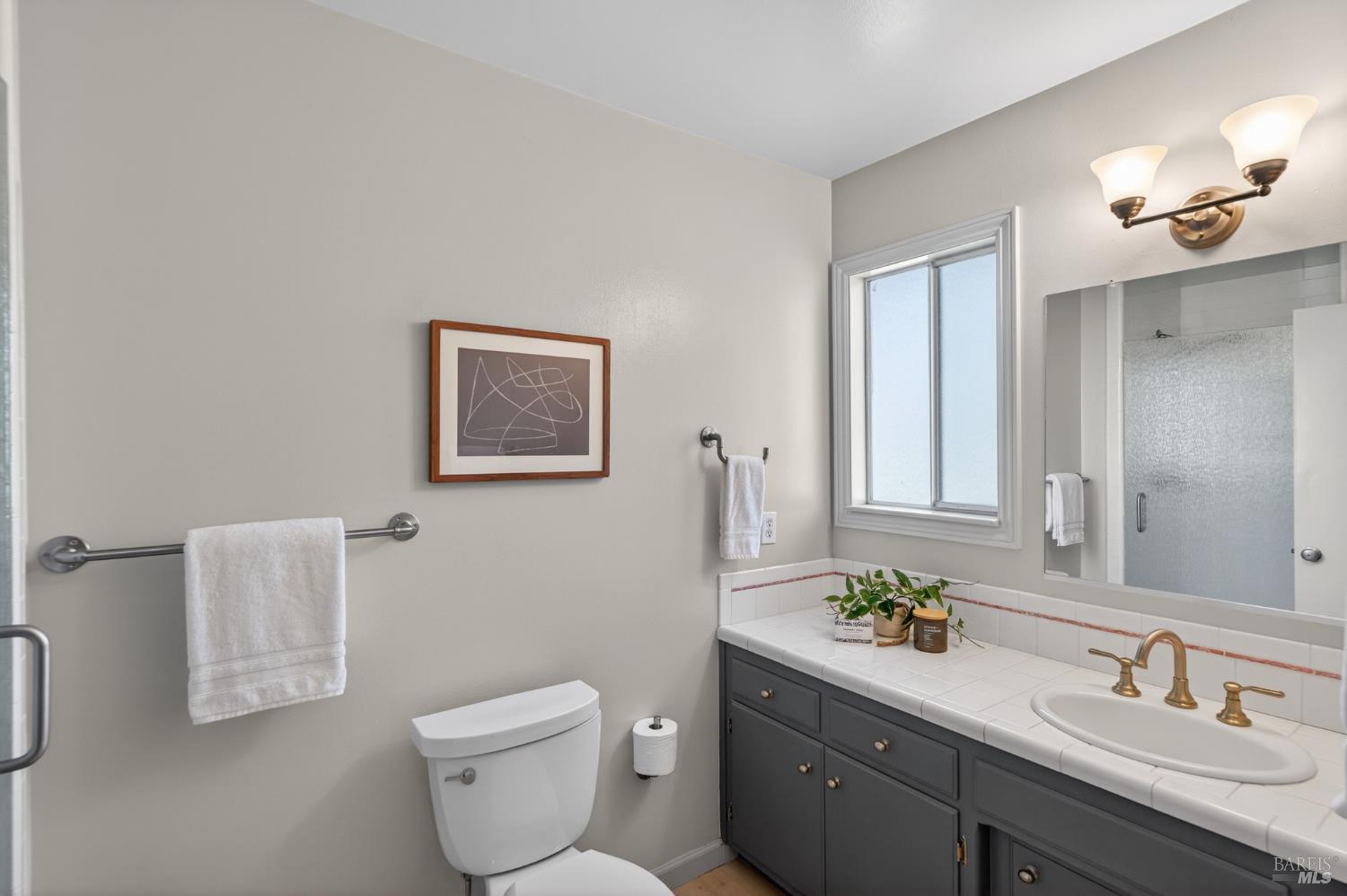 Detail Gallery Image 43 of 67 For 3527 Jomar Dr, Napa,  CA 94558 - 4 Beds | 2/1 Baths