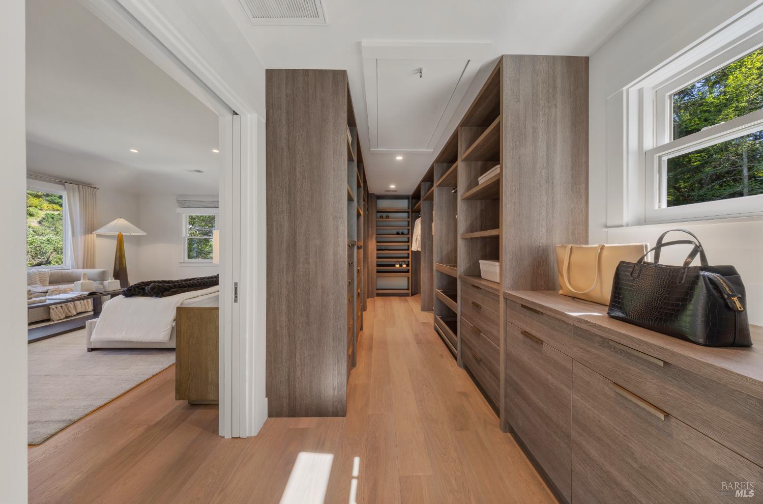 Detail Gallery Image 49 of 97 For 80 Laurel Grove Ave, Ross,  CA 94957 - 5 Beds | 5/1 Baths