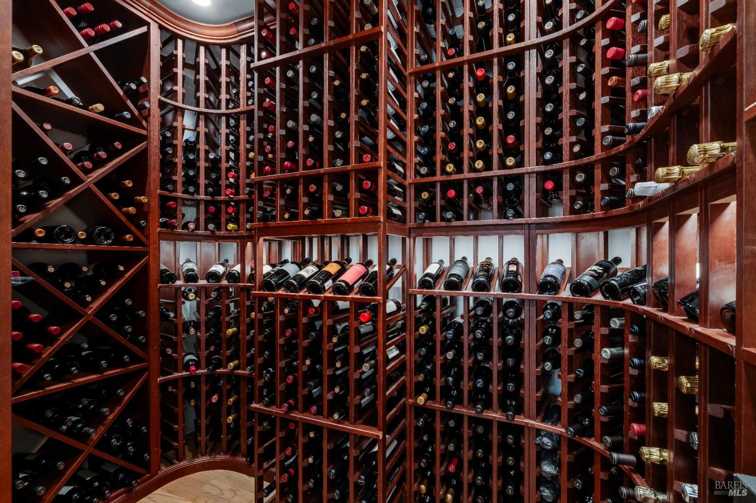 Detail Gallery Image 16 of 53 For 807 Wild Oak Dr, Santa Rosa,  CA 95409 - 3 Beds | 3/1 Baths