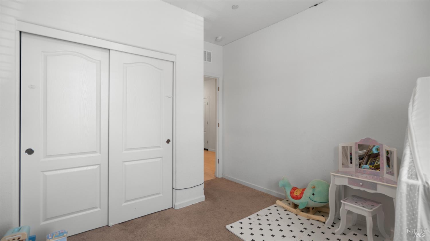 Detail Gallery Image 7 of 41 For 2350 Sheldon Dr, Fairfield,  CA 94533 - 4 Beds | 2/1 Baths