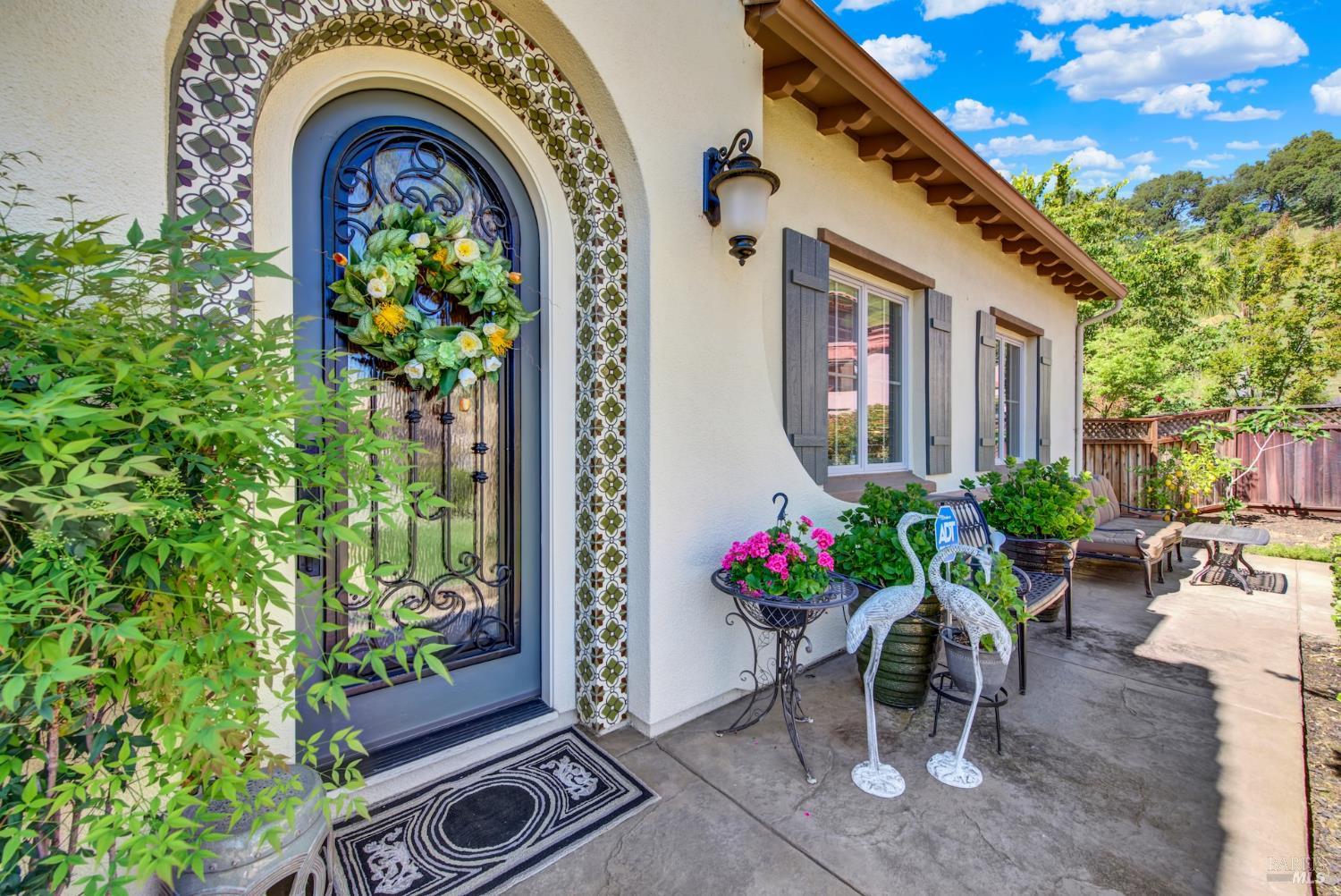 Detail Gallery Image 5 of 82 For 3413 Black Mountain Ct, Fairfield,  CA 94534 - 4 Beds | 2/1 Baths