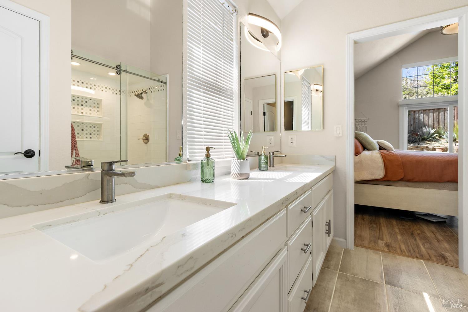 Detail Gallery Image 20 of 40 For 70 Marina Ridge Ct, Vallejo,  CA 94591 - 3 Beds | 2/1 Baths