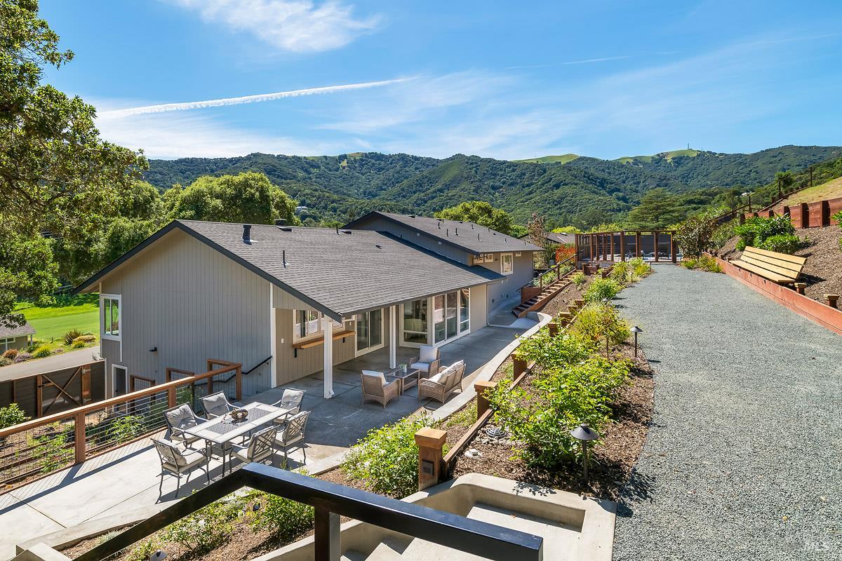 Detail Gallery Image 74 of 93 For 36 Capilano Dr, Novato,  CA 94949 - 5 Beds | 4/1 Baths