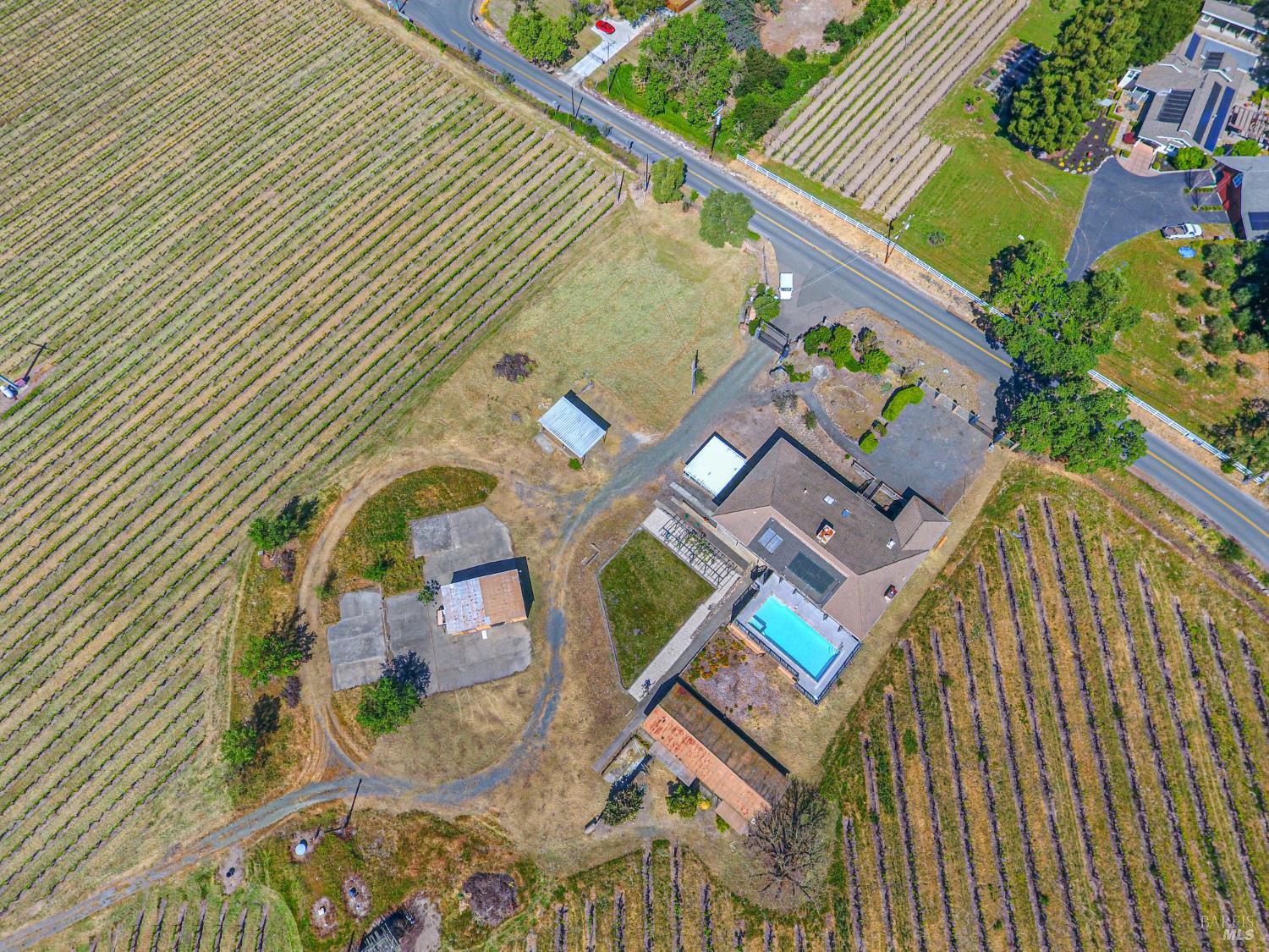 Detail Gallery Image 56 of 60 For 590 Pleasant Ave, Santa Rosa,  CA 95403 - 4 Beds | 3 Baths