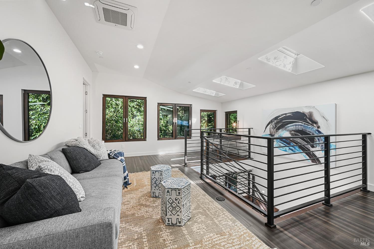 Detail Gallery Image 41 of 84 For 14685 Willow Rd, Guerneville,  CA 95446 - 3 Beds | 3 Baths