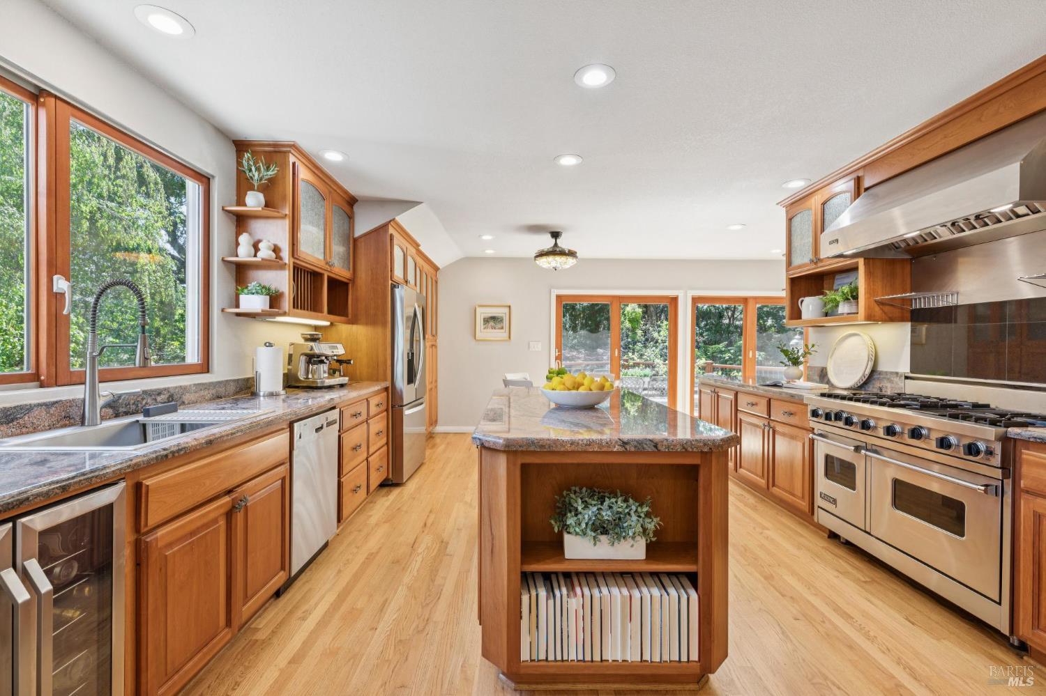 Detail Gallery Image 28 of 98 For 1195 Congress Valley Rd, Napa,  CA 94558 - 4 Beds | 4 Baths