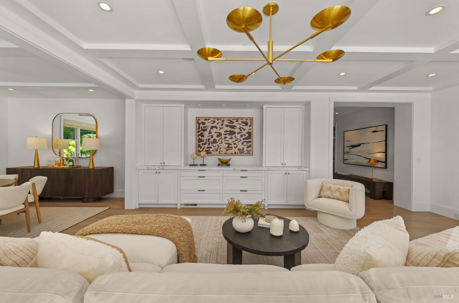 Detail Gallery Image 21 of 97 For 80 Laurel Grove Ave, Ross,  CA 94957 - 5 Beds | 5/1 Baths