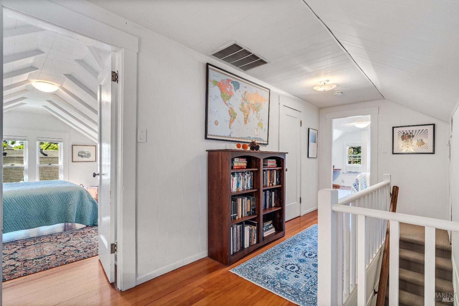 Detail Gallery Image 38 of 41 For 915 St Helena Ave, Santa Rosa,  CA 95404 - 4 Beds | 2/1 Baths