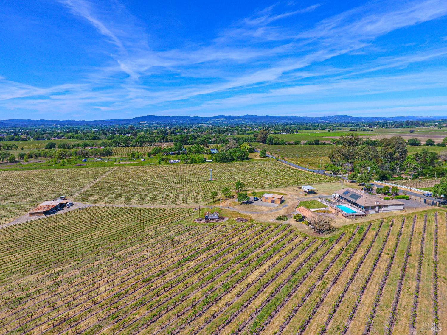 Detail Gallery Image 53 of 60 For 590 Pleasant Ave, Santa Rosa,  CA 95403 - 4 Beds | 3 Baths