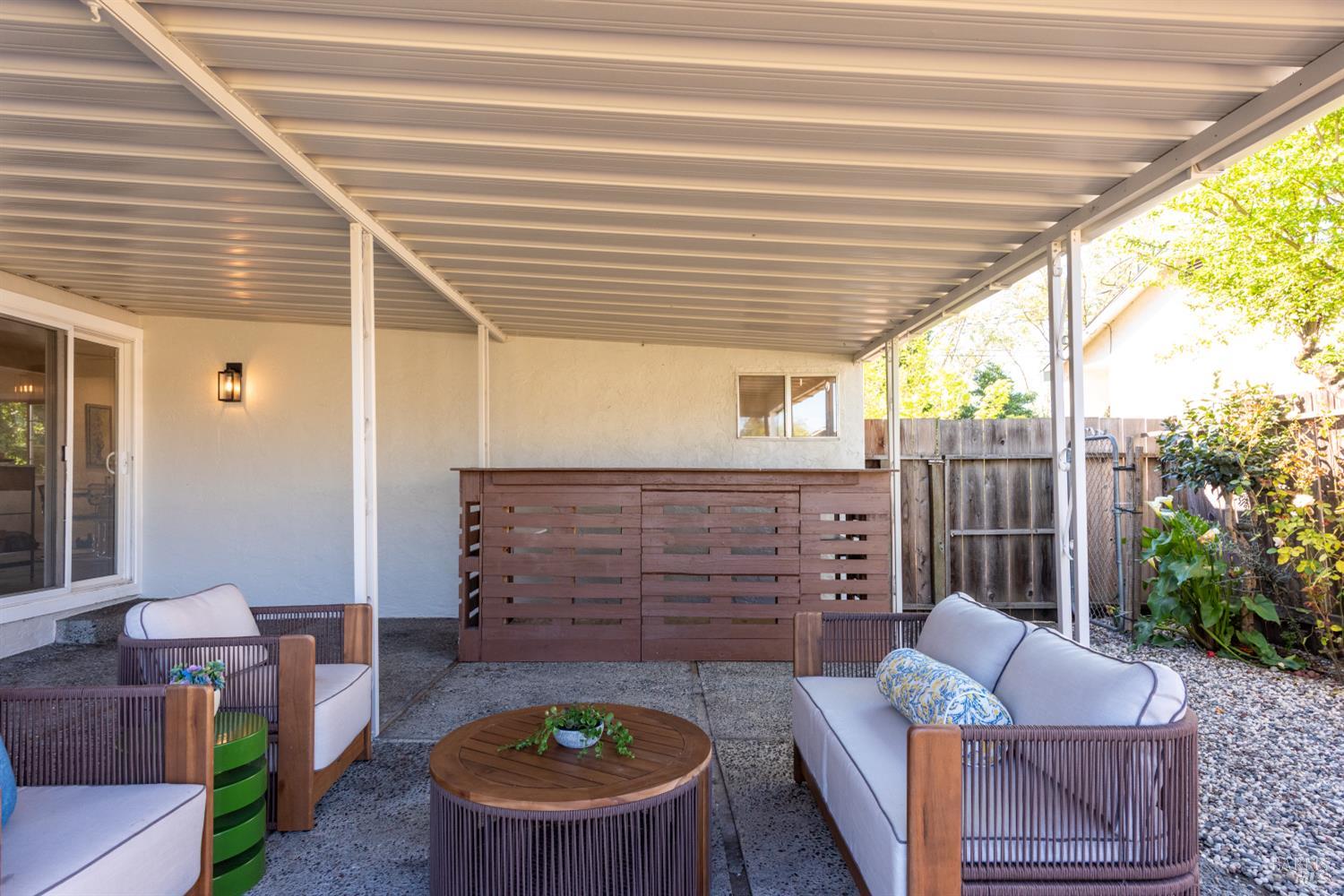 Detail Gallery Image 20 of 37 For 1521 Ditty Ave, Santa Rosa,  CA 95403 - 3 Beds | 2 Baths