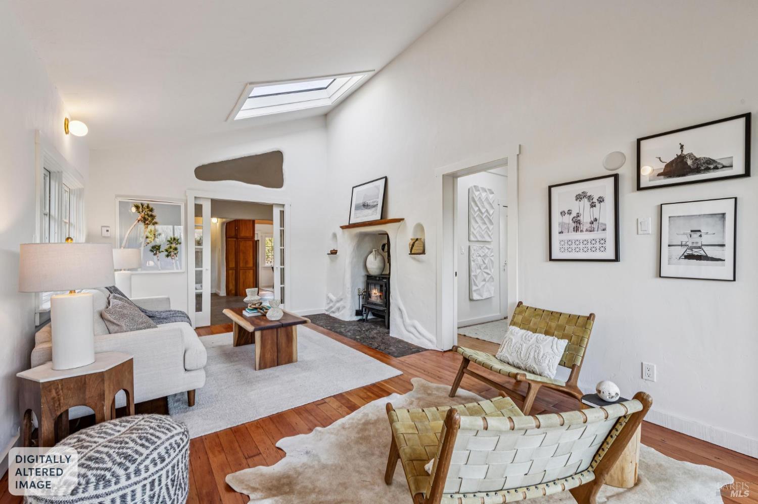 Detail Gallery Image 12 of 69 For 18 Cypress Rd, Point Reyes Station,  CA 94956 - 4 Beds | 1/1 Baths