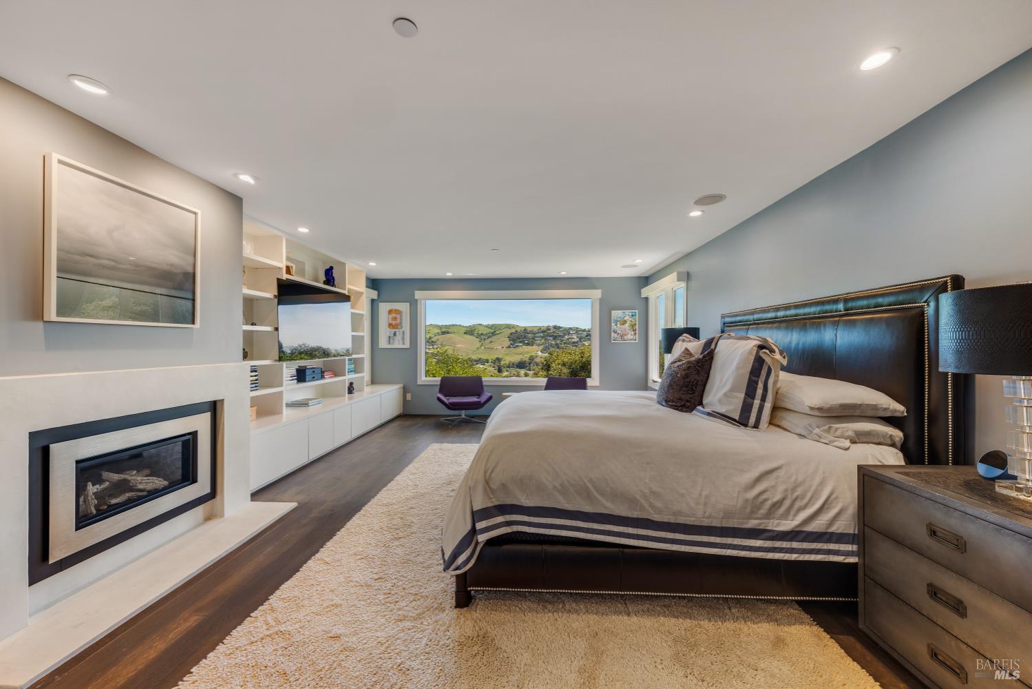 Detail Gallery Image 21 of 52 For 138 Madrona Ave, Belvedere,  CA 94920 - 4 Beds | 3/1 Baths