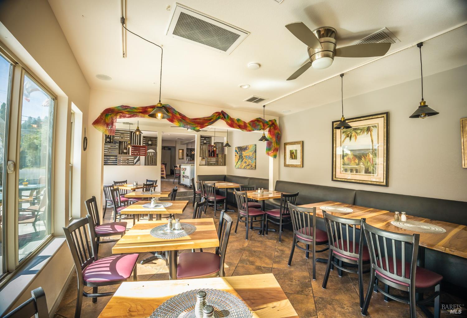 Detail Gallery Image 14 of 81 For 16390 4th St, Guerneville,  CA 95446 - – Beds | – Baths