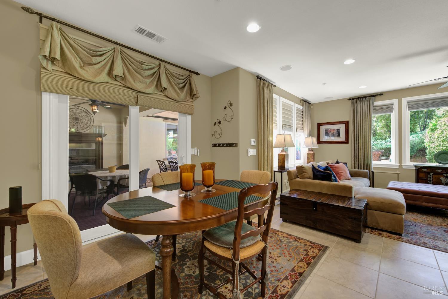 Detail Gallery Image 29 of 82 For 3413 Black Mountain Ct, Fairfield,  CA 94534 - 4 Beds | 2/1 Baths