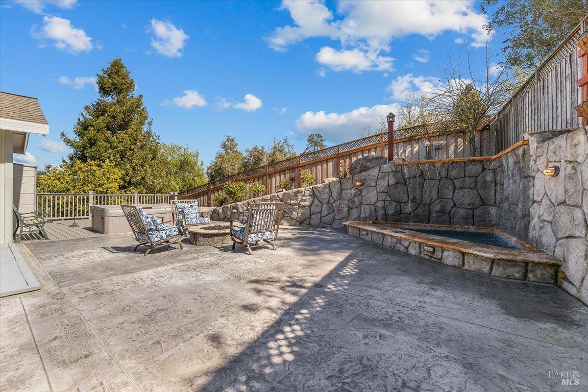 Detail Gallery Image 39 of 58 For 6081 Malcom Ln, Penngrove,  CA 94951 - 3 Beds | 2/1 Baths