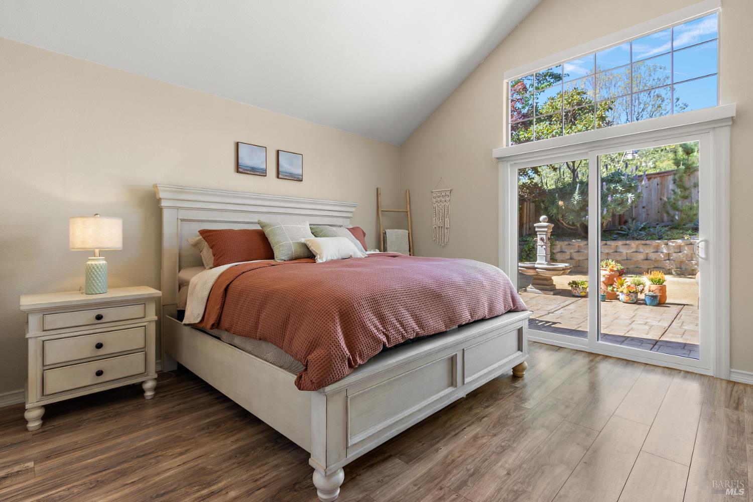 Detail Gallery Image 21 of 40 For 70 Marina Ridge Ct, Vallejo,  CA 94591 - 3 Beds | 2/1 Baths
