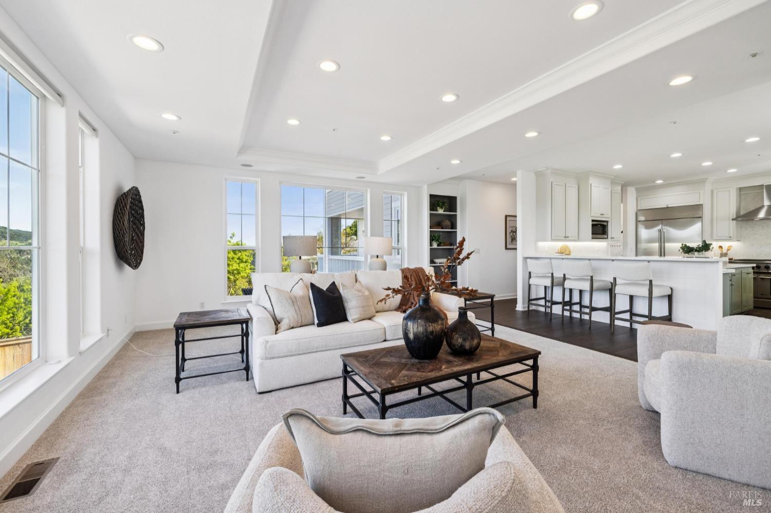 Detail Gallery Image 23 of 99 For 40 Miwok Dr, Novato,  CA 94947 - 5 Beds | 4/1 Baths